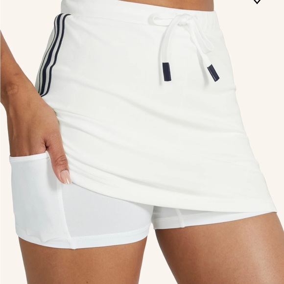 Peloton Skort - Picture 2 of 3
